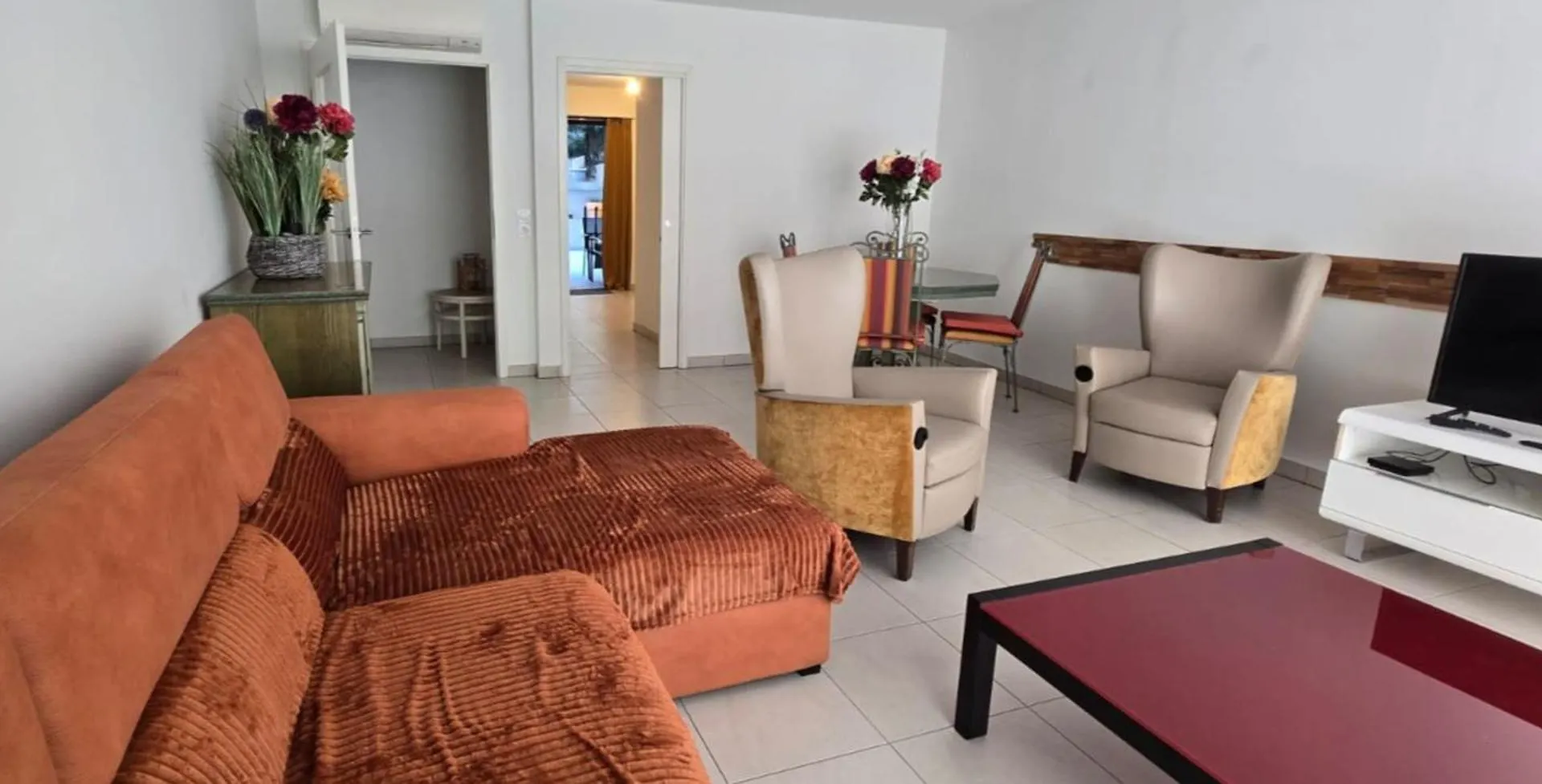 Spacious T3 With Garden In Saint-Raphael 0*, Saint-Raphael (Var)